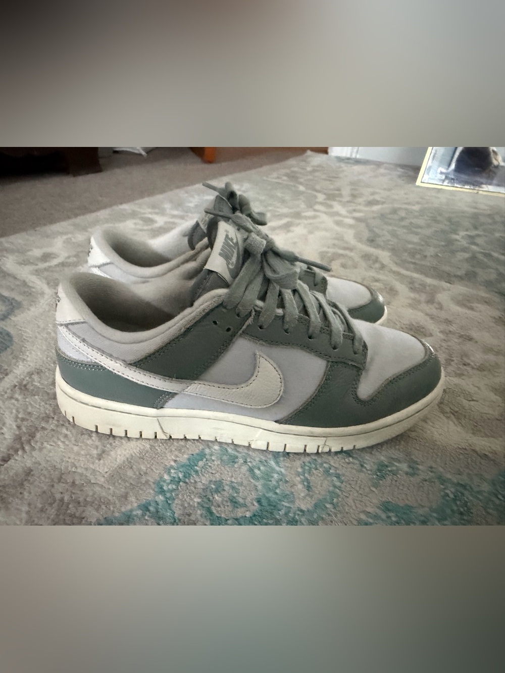 Nike Low-Top Sneakers in Gray and White